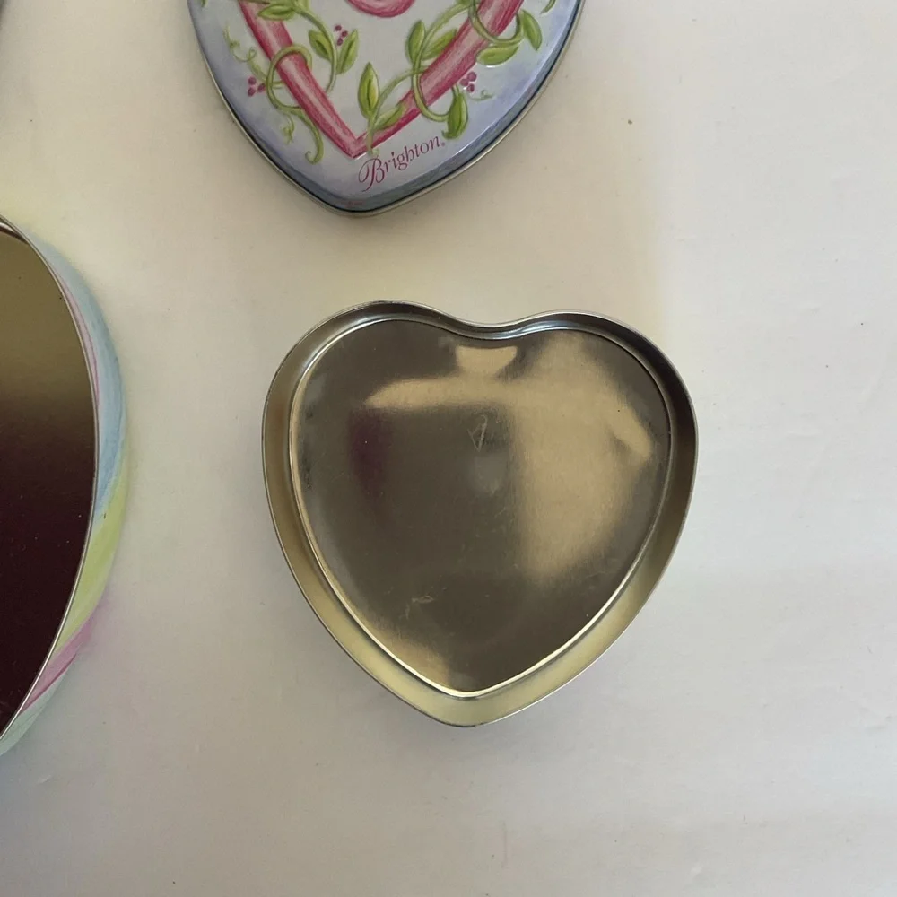 Brighton Jewelry set of two coordinated heart storage tins